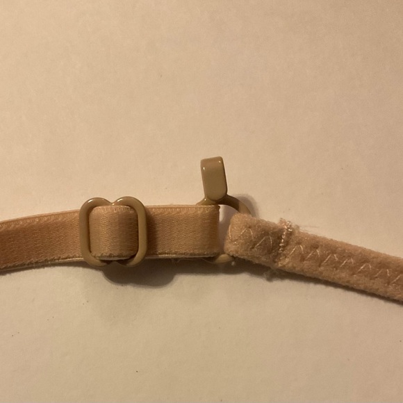 Set of 3 adjustable bras. 34C - Picture 11 of 13